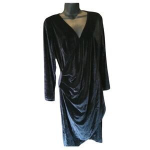 Fantaist Black Velvet 3/4 Sleeve Formal Wrap Dress Size Large- NWT